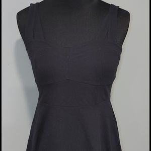 Black cotton dress